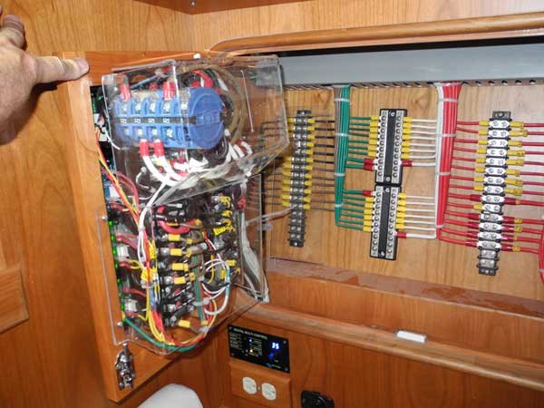 boat-electrical-system.jpg